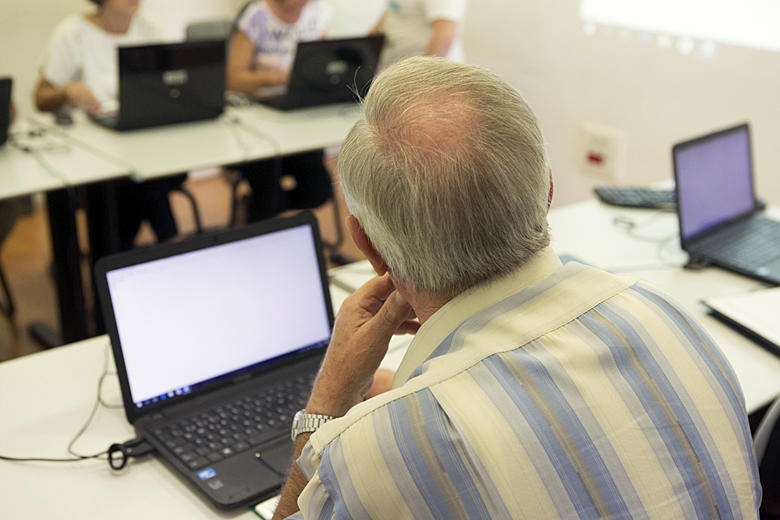 Teclar promove o domínio das tecnologias de informação 